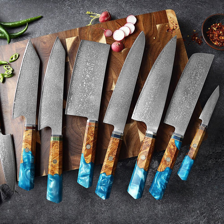 Seiki (清木) Japanese Damascus Steel Knife With Blue Resin Handle