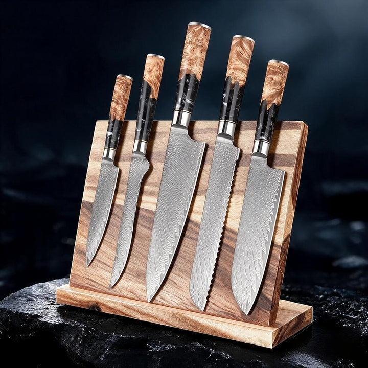 SAKUTO (作東) Japanese Damascus Steel Kitchen Knife Set With Resin Handle