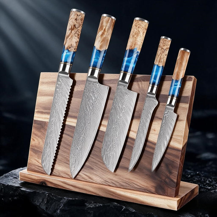 SAKUTO (作東) Japanese Damascus Steel Kitchen Knife Set With Resin Handle